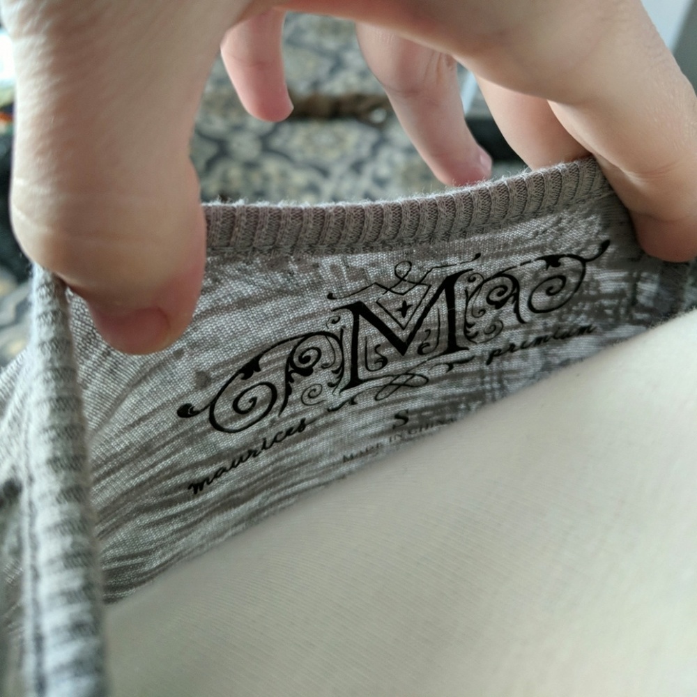 Gray Tee - Picture 3 of 3
